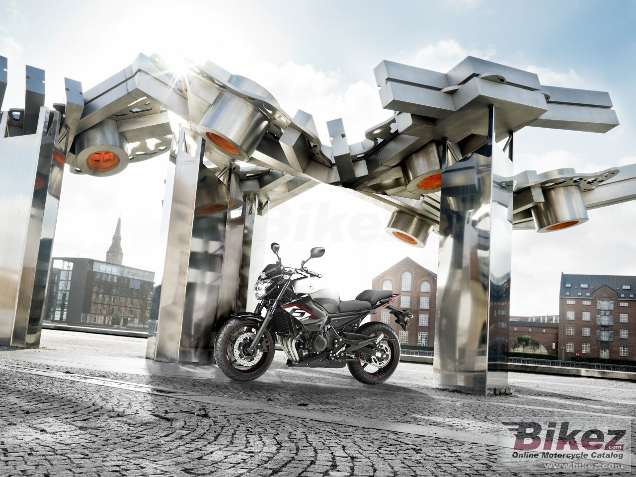 Thumbnail for Yamaha XJ6 SP 2015
