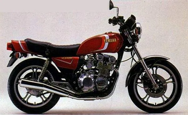 Yamaha XJ 400 Seca