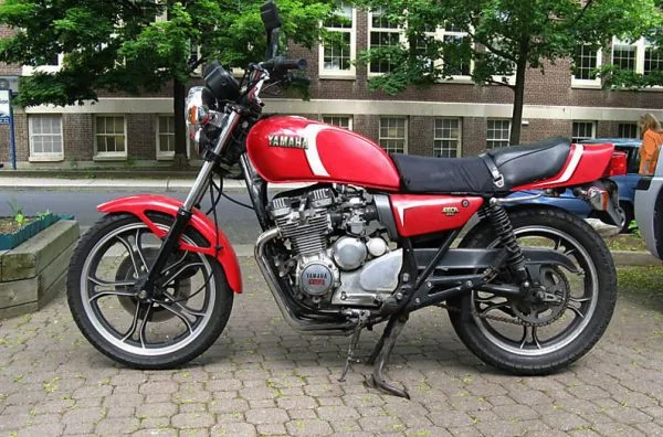 Thumbnail for Yamaha XJ 550 1982