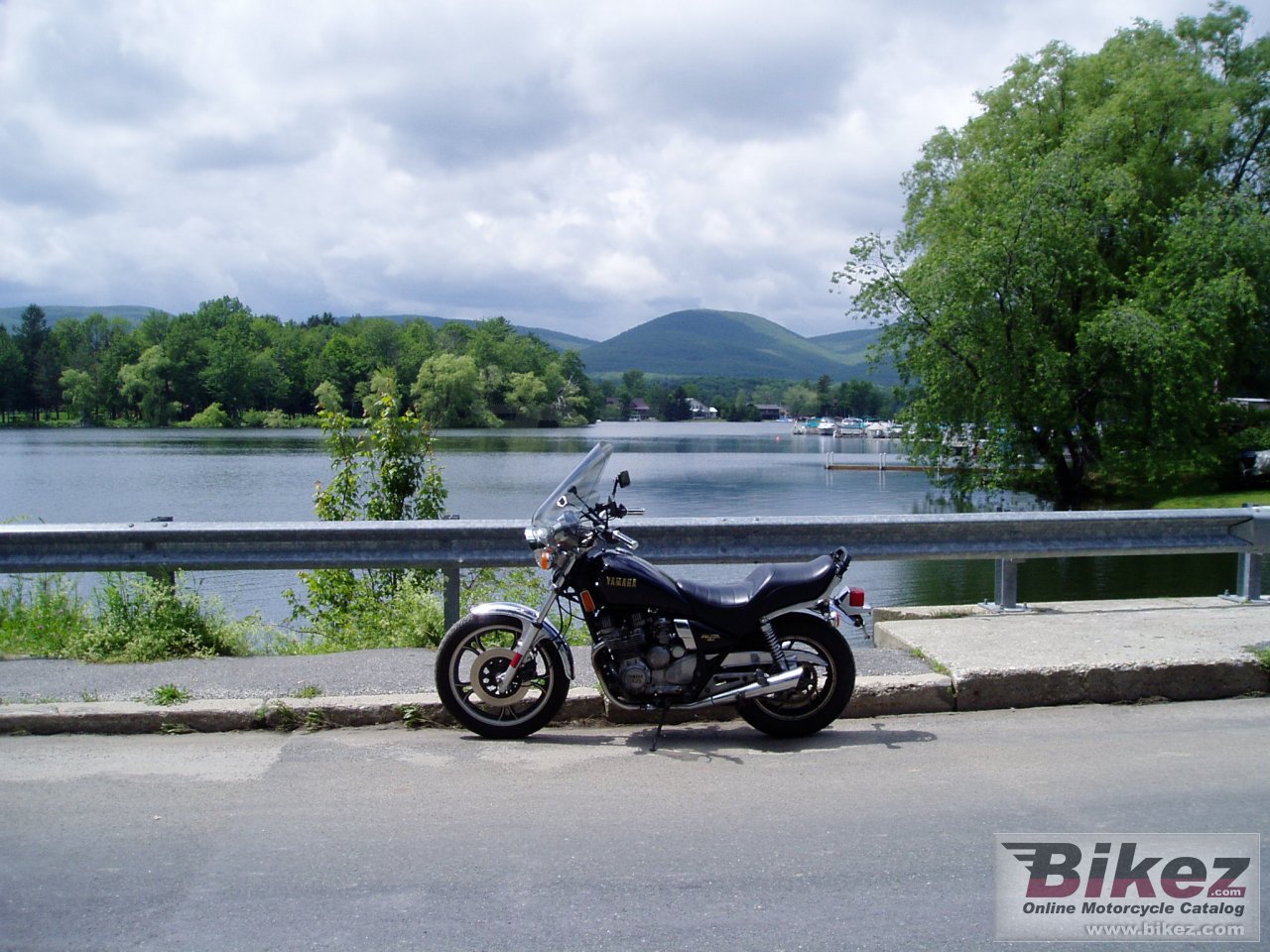 Thumbnail for Yamaha XJ 550 1982