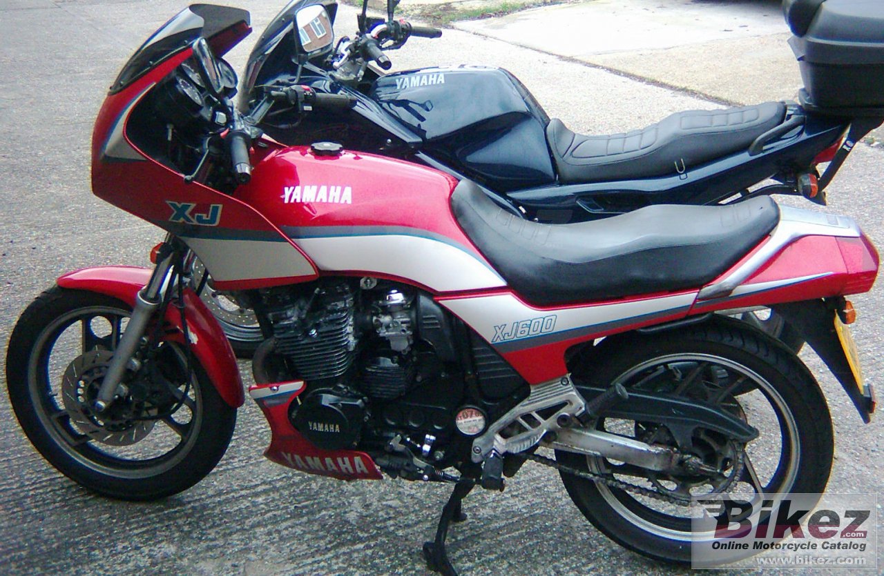 Yamaha XJ 600