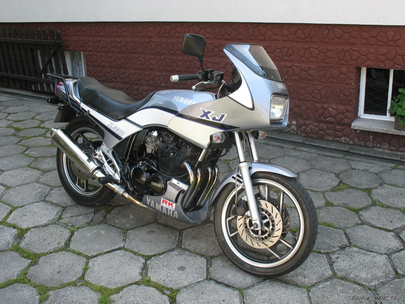 Yamaha XJ 600