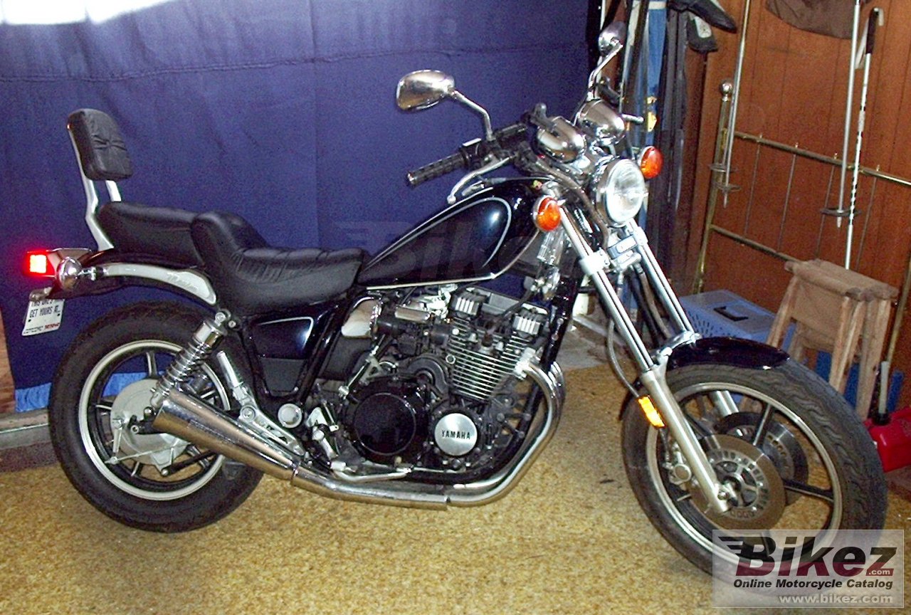 Yamaha XJ 750 S