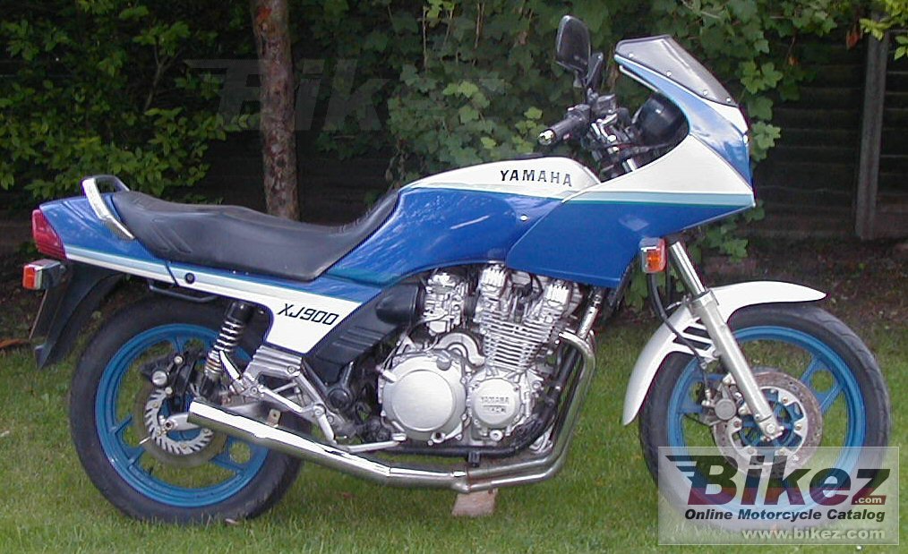 Yamaha XJ 900 F