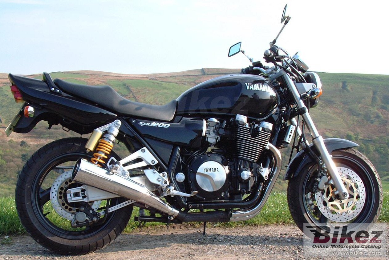Yamaha XJR 1200