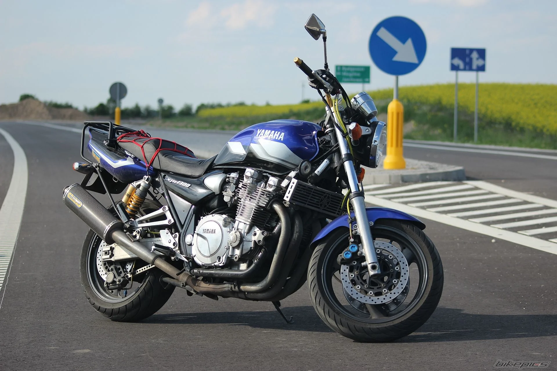 Thumbnail for Yamaha XJR 1300 2001