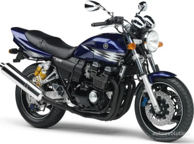Thumbnail for Yamaha XJR 400 R 2002