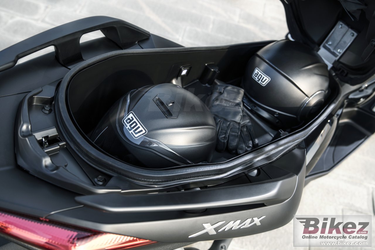 Thumbnail for Yamaha XMAX 125 Iron Max 2019