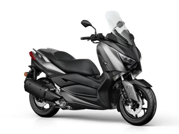 Thumbnail for Yamaha XMAX 300 Tech MAX 2021