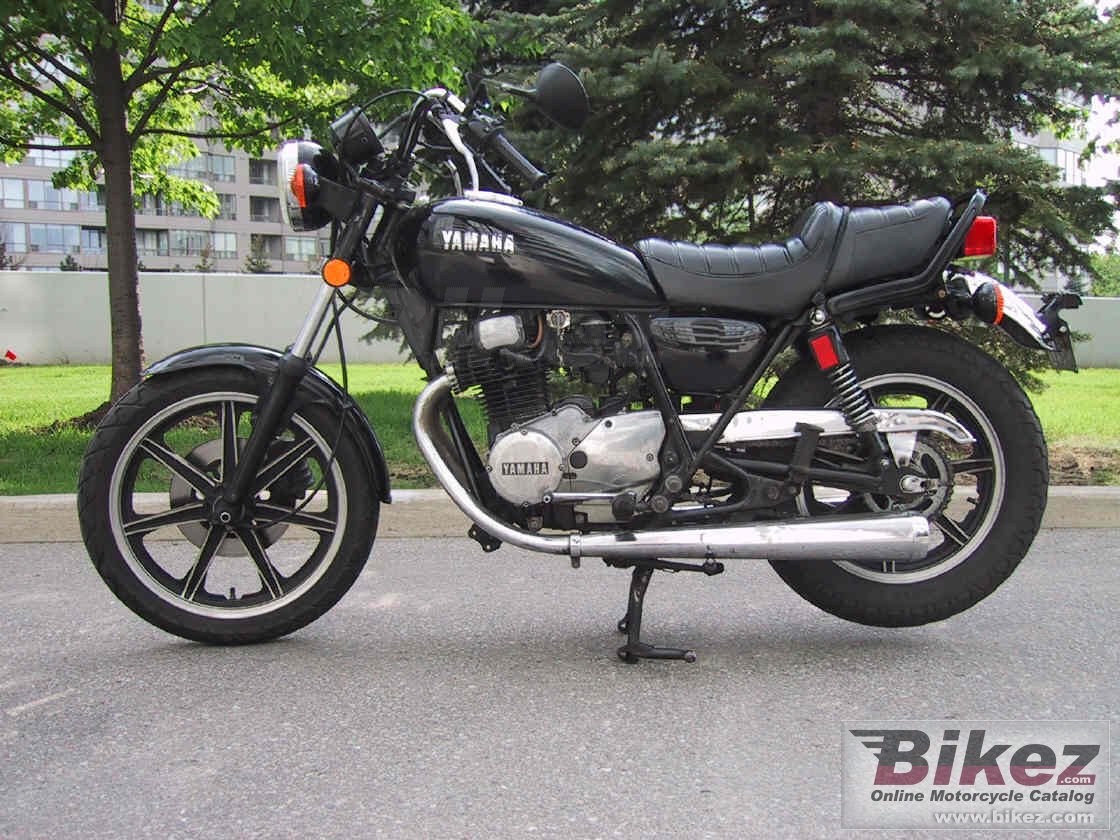 Yamaha XS 400