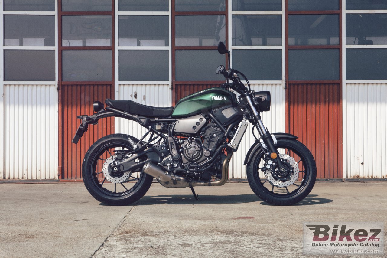 Thumbnail for Yamaha XSR700 2016