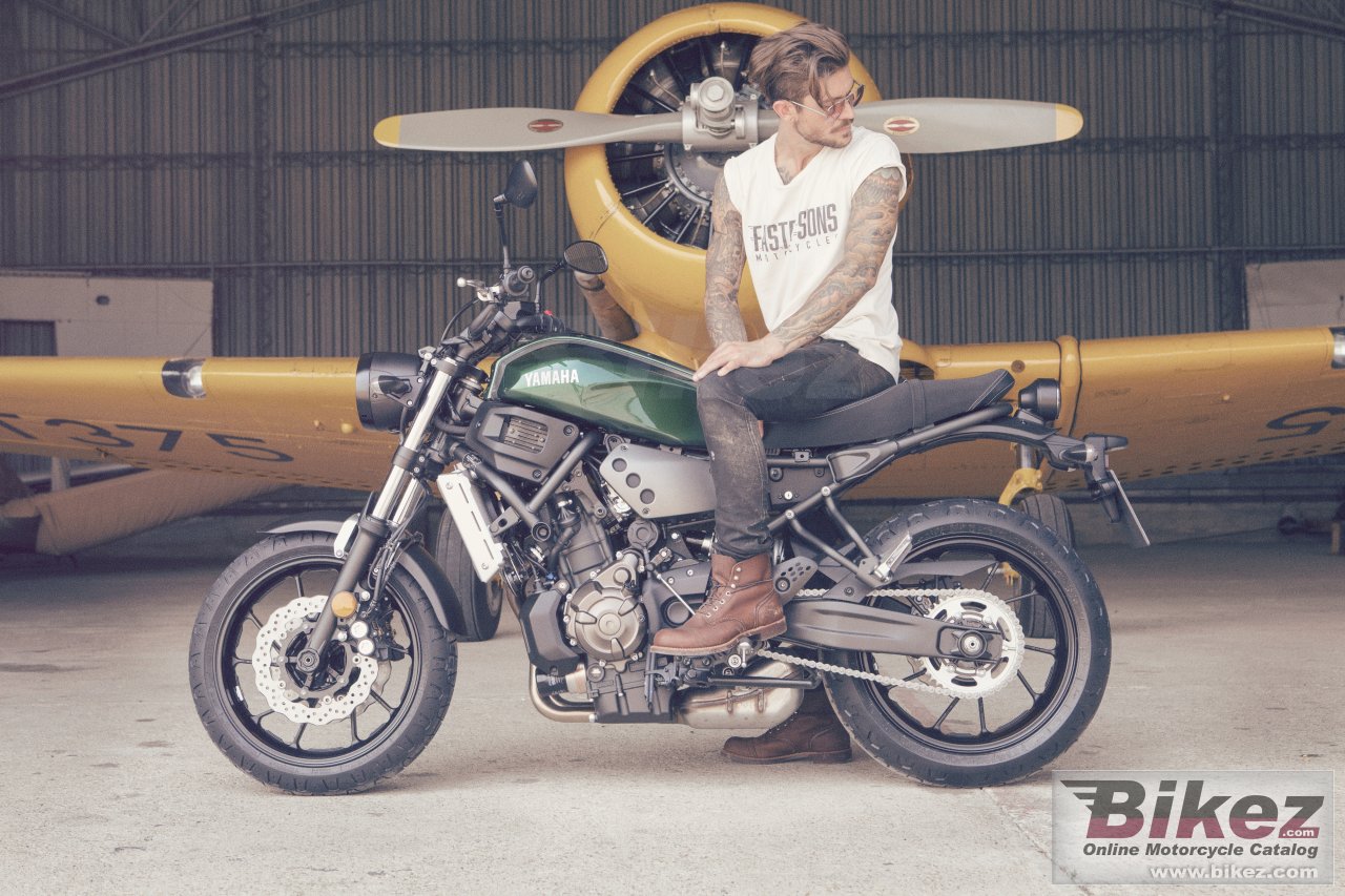 Thumbnail for Yamaha XSR700 2016