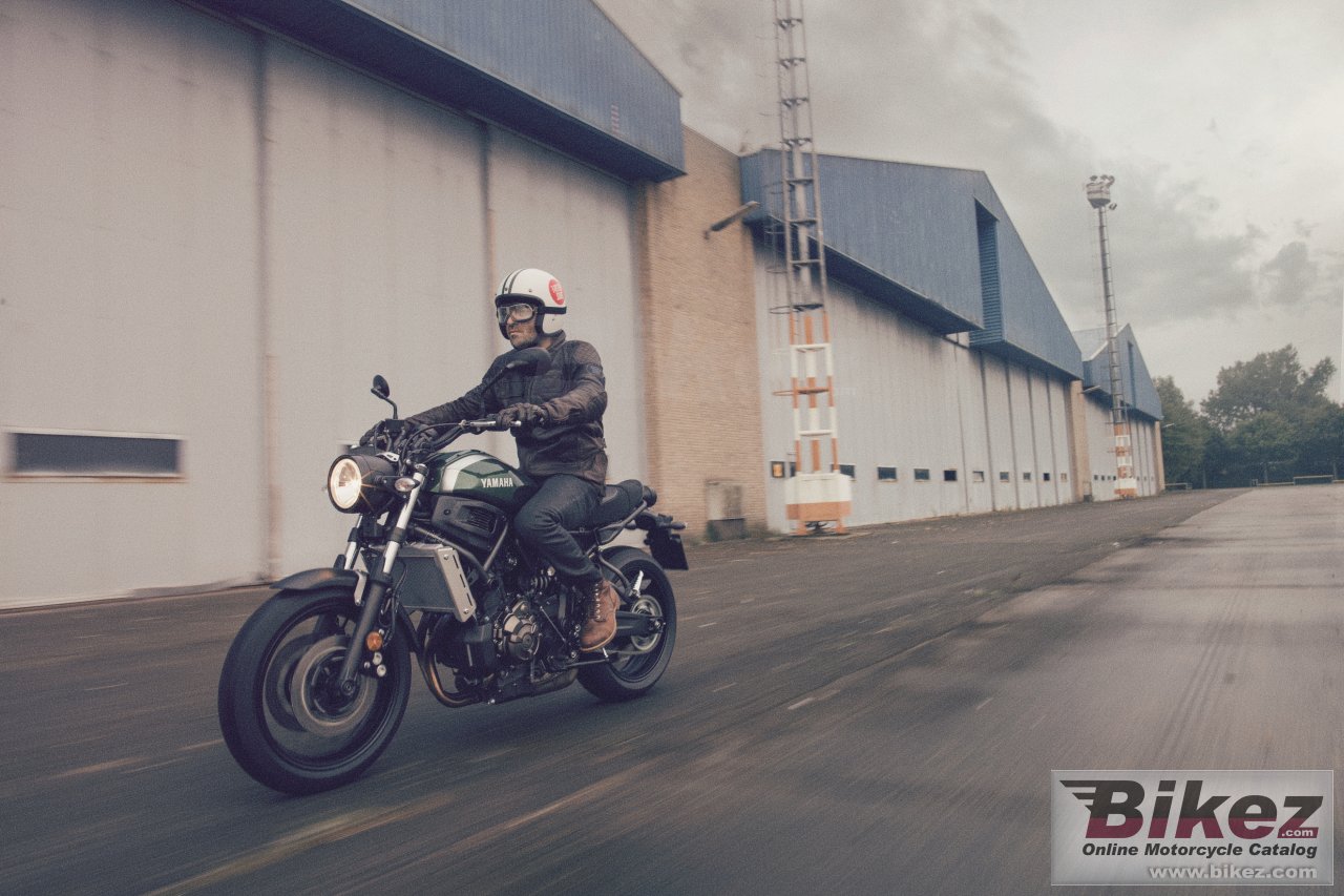 Thumbnail for Yamaha XSR700 2016