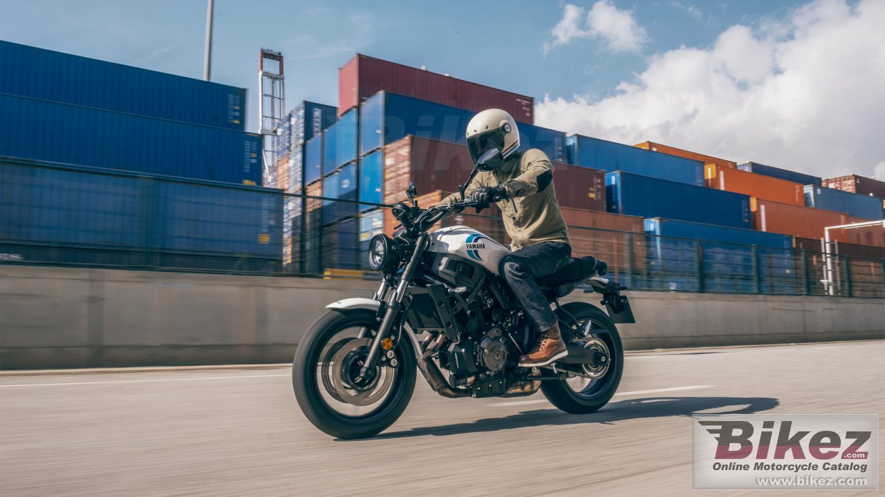 Thumbnail for Yamaha XSR700 2022