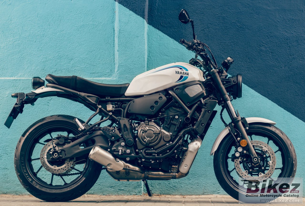 Yamaha XSR700