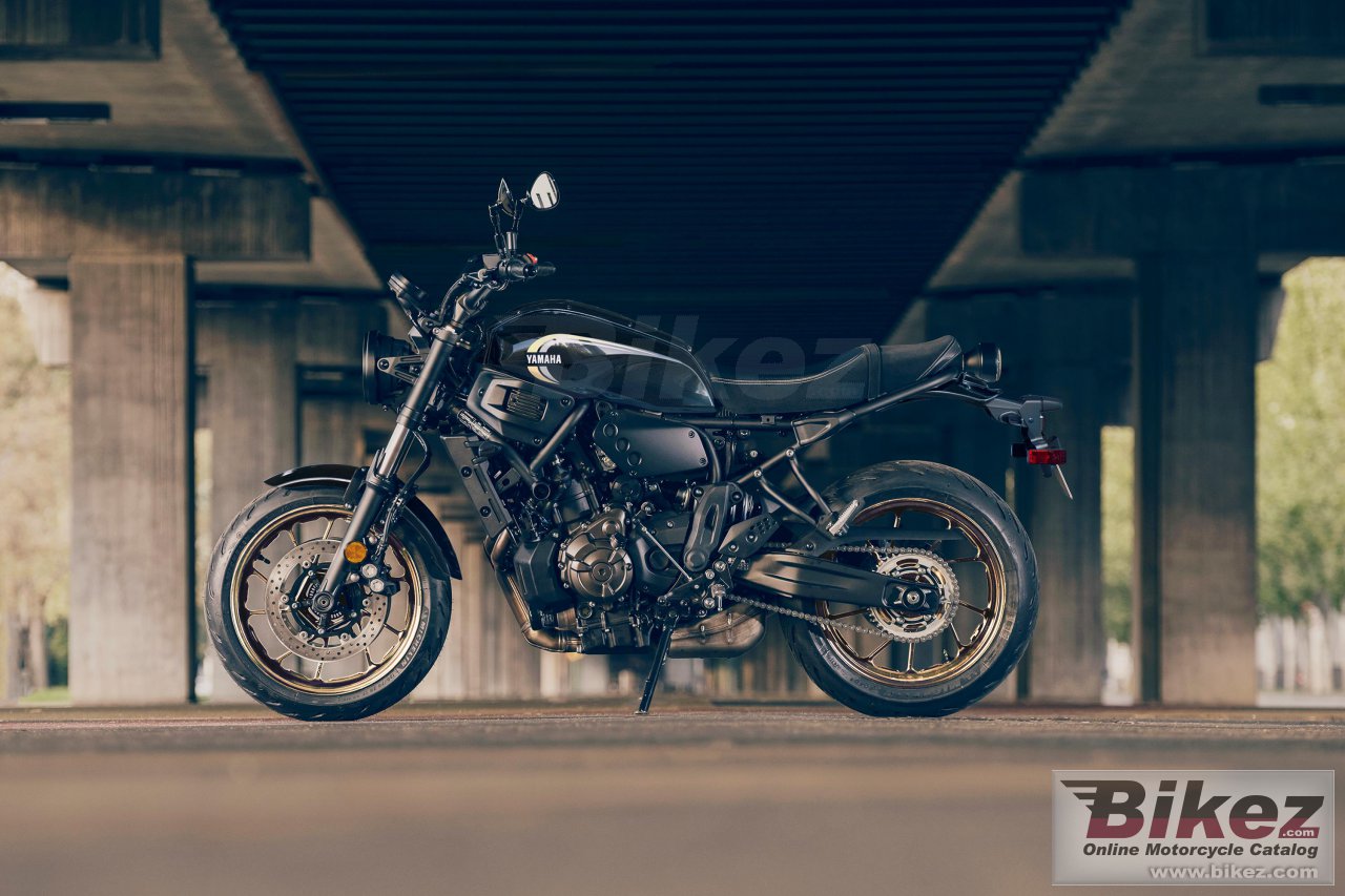 Thumbnail for Yamaha XSR700 2023