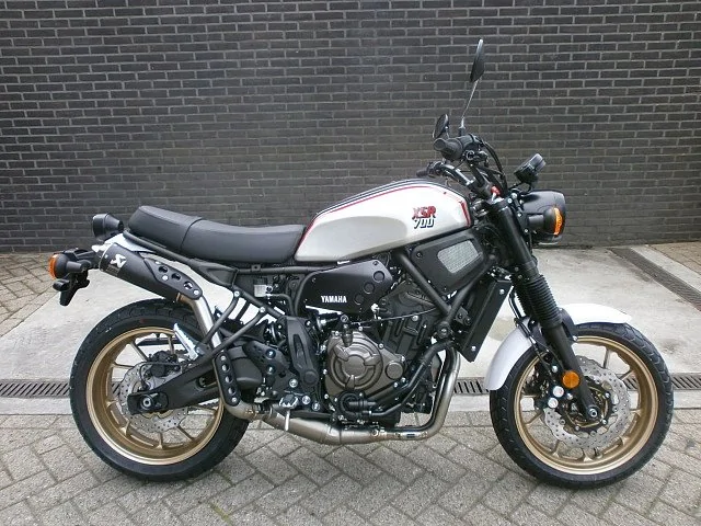 Yamaha XSR700 XTribute