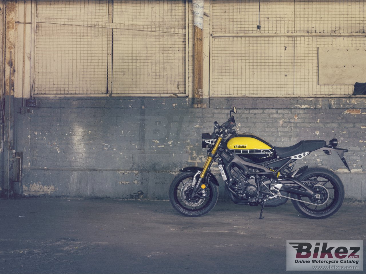 Thumbnail for Yamaha XSR900 2016