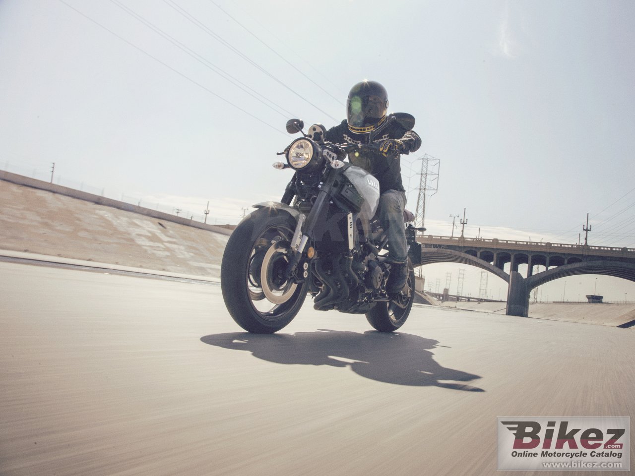 Thumbnail for Yamaha XSR900 2017
