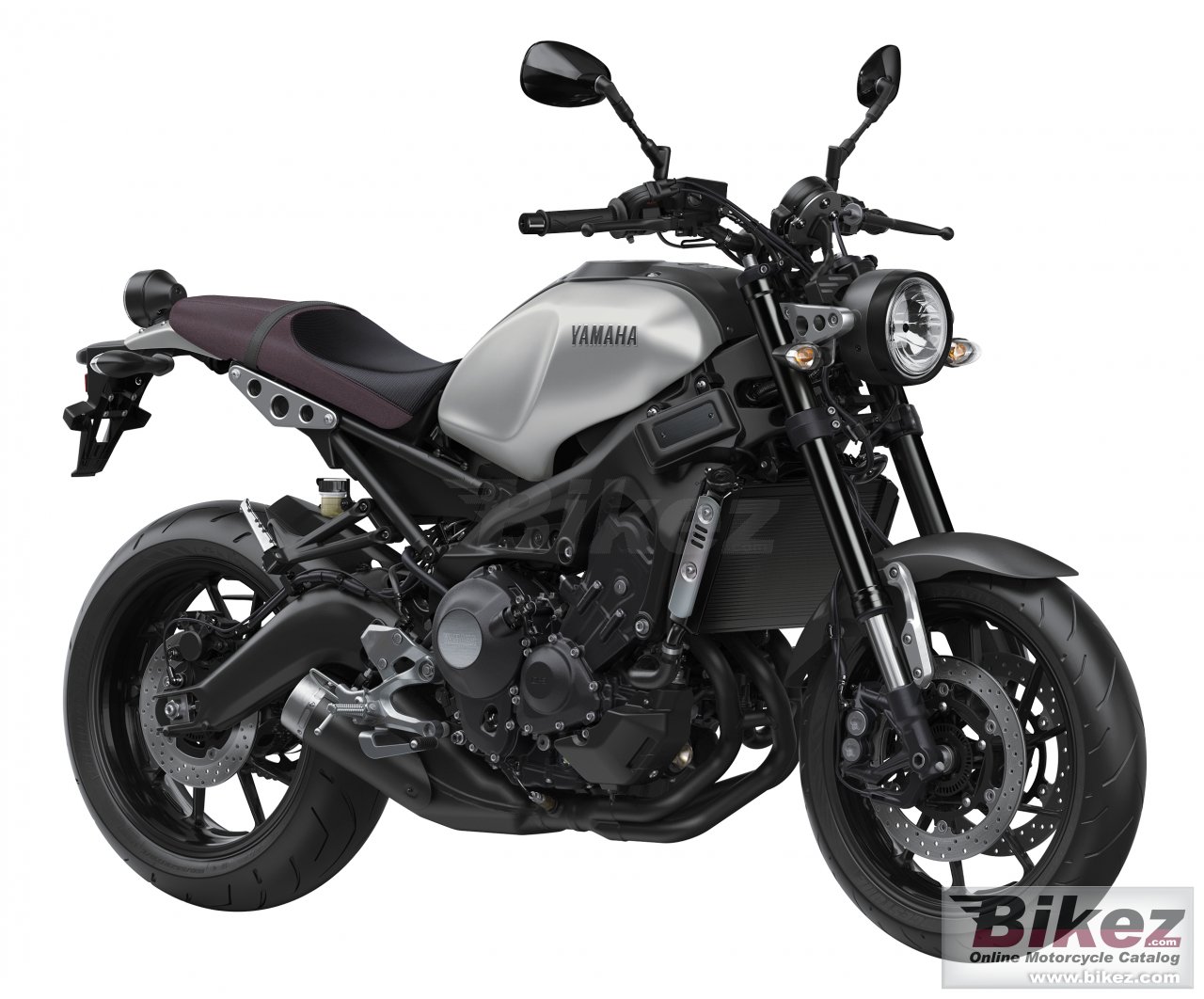 Yamaha XSR900