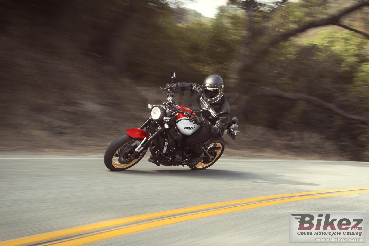 Thumbnail for Yamaha XSR900 2021