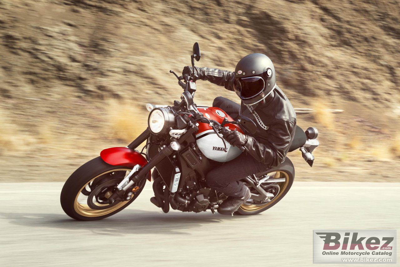 Thumbnail for Yamaha XSR900 2021
