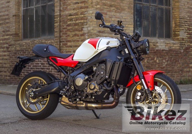 Yamaha XSR900