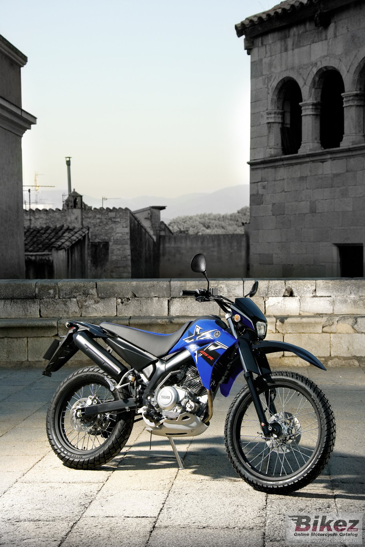 Yamaha XT125R