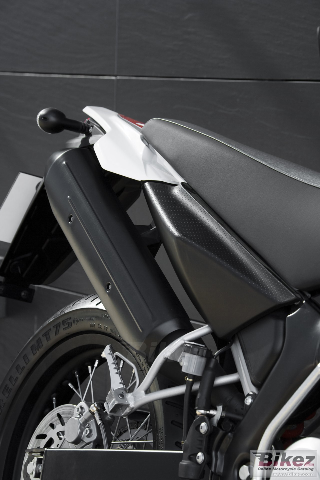 Thumbnail for Yamaha XT125X 2009