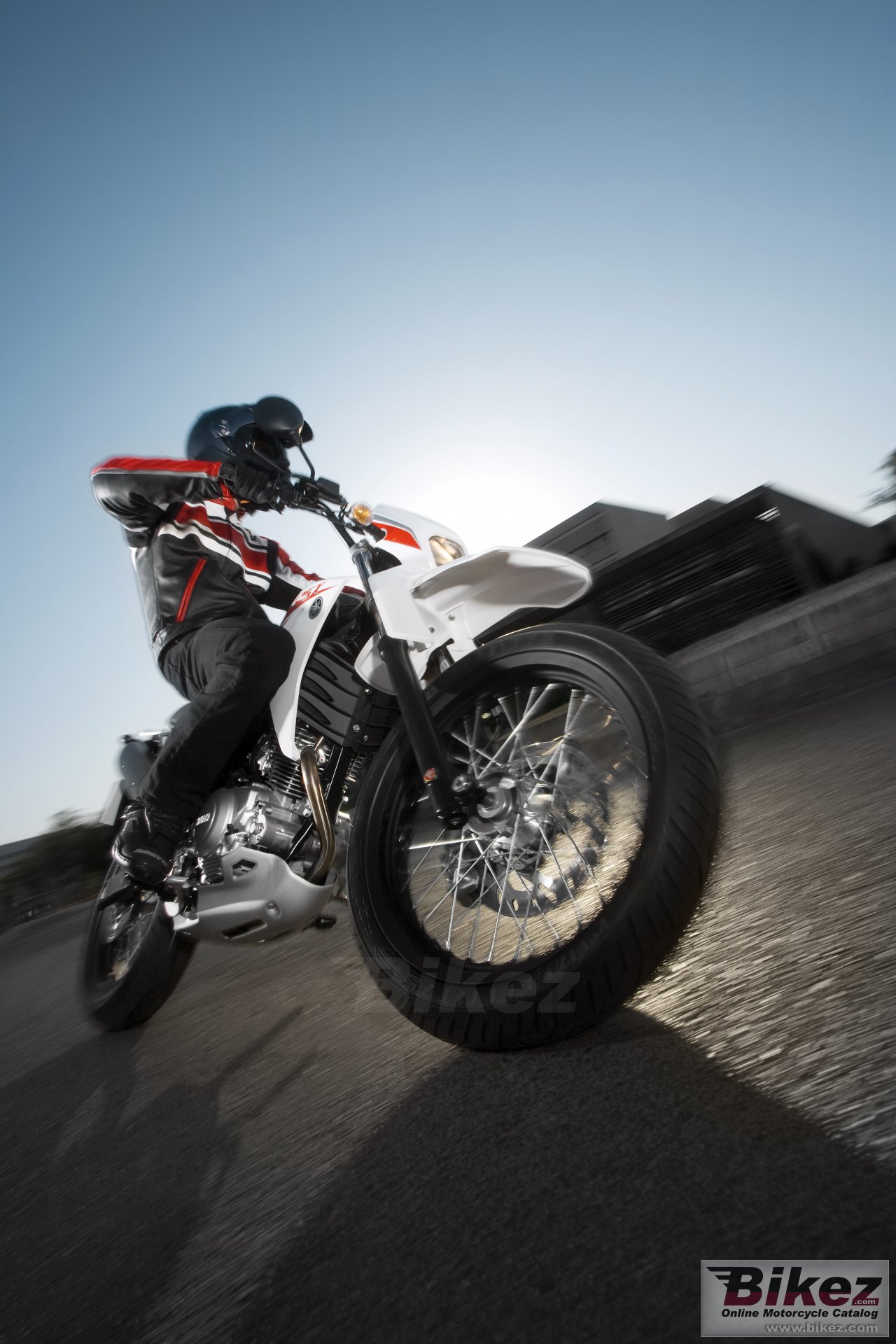 Thumbnail for Yamaha XT125X 2009