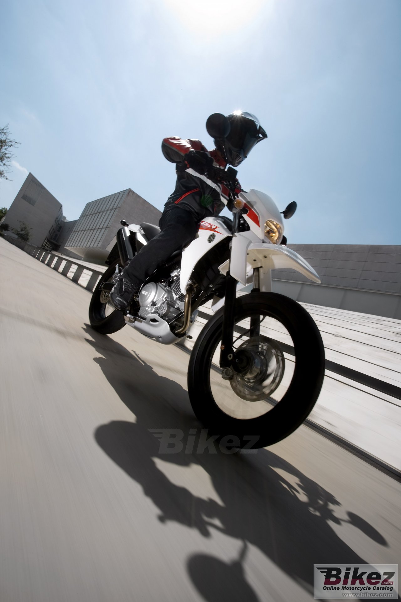 Thumbnail for Yamaha XT125X 2009