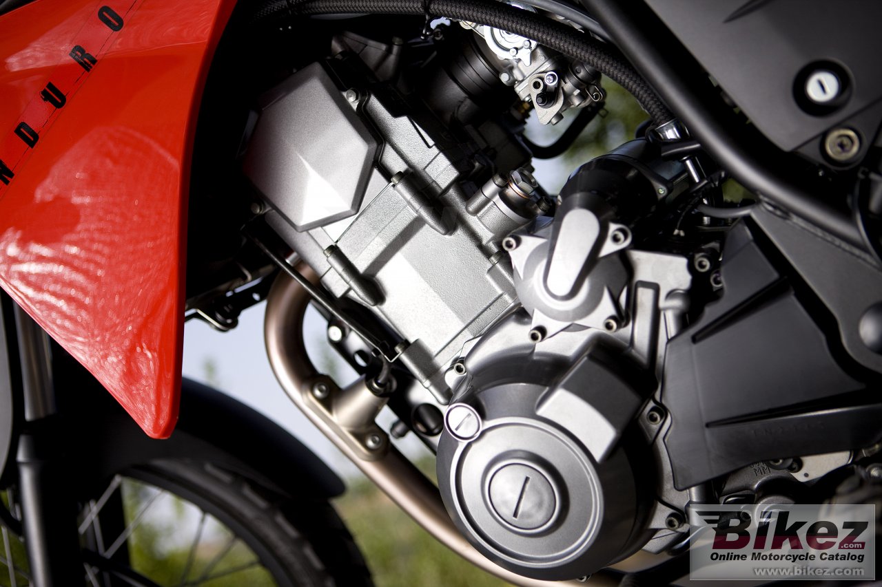 Thumbnail for Yamaha XT660R 2009