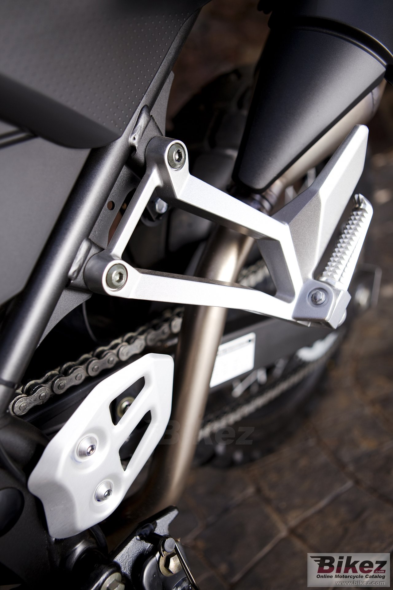 Thumbnail for Yamaha XT660R 2009