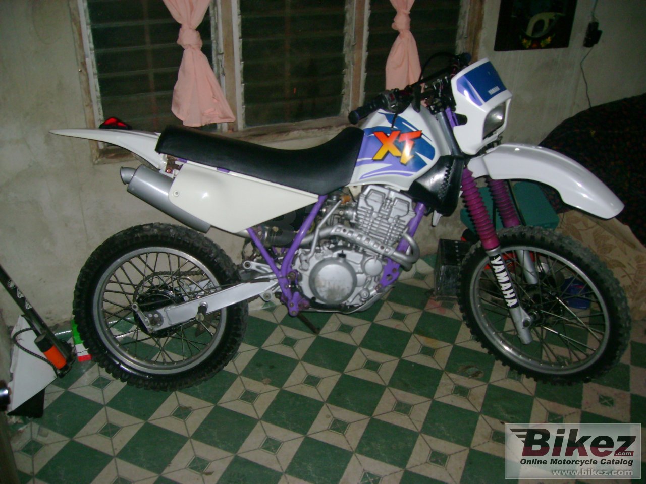 Thumbnail for Yamaha XT 250 1990