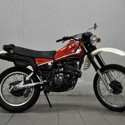 Thumbnail for Yamaha XT 550 1982