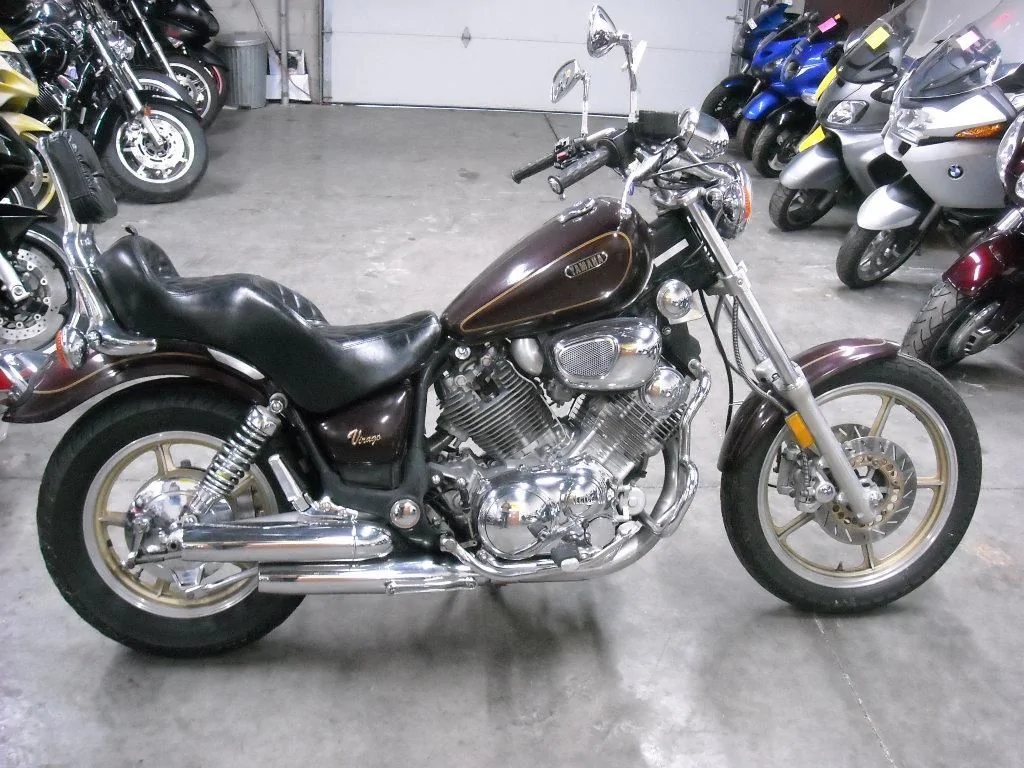 Yamaha XV 700 CS