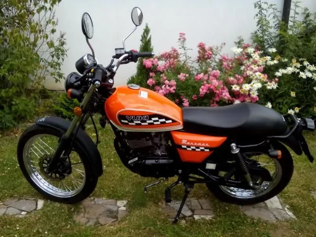 Thumbnail for Yuki 125 Manxman 2015